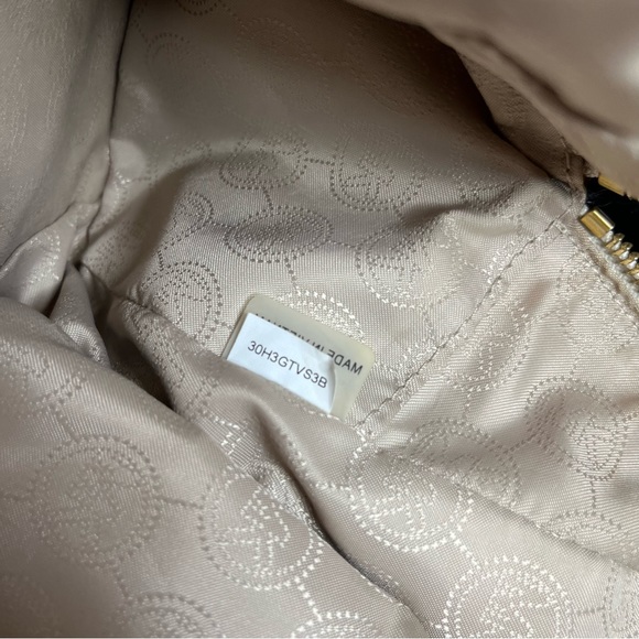 MK Jet Set Large Travel Bag/Purse. - Picture 5 of 7